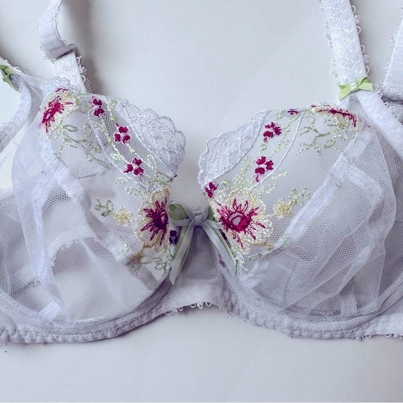 [SOLD] FREYA Embroidered White Unlined Underwire Bra 30DD - Picture 12 of 13